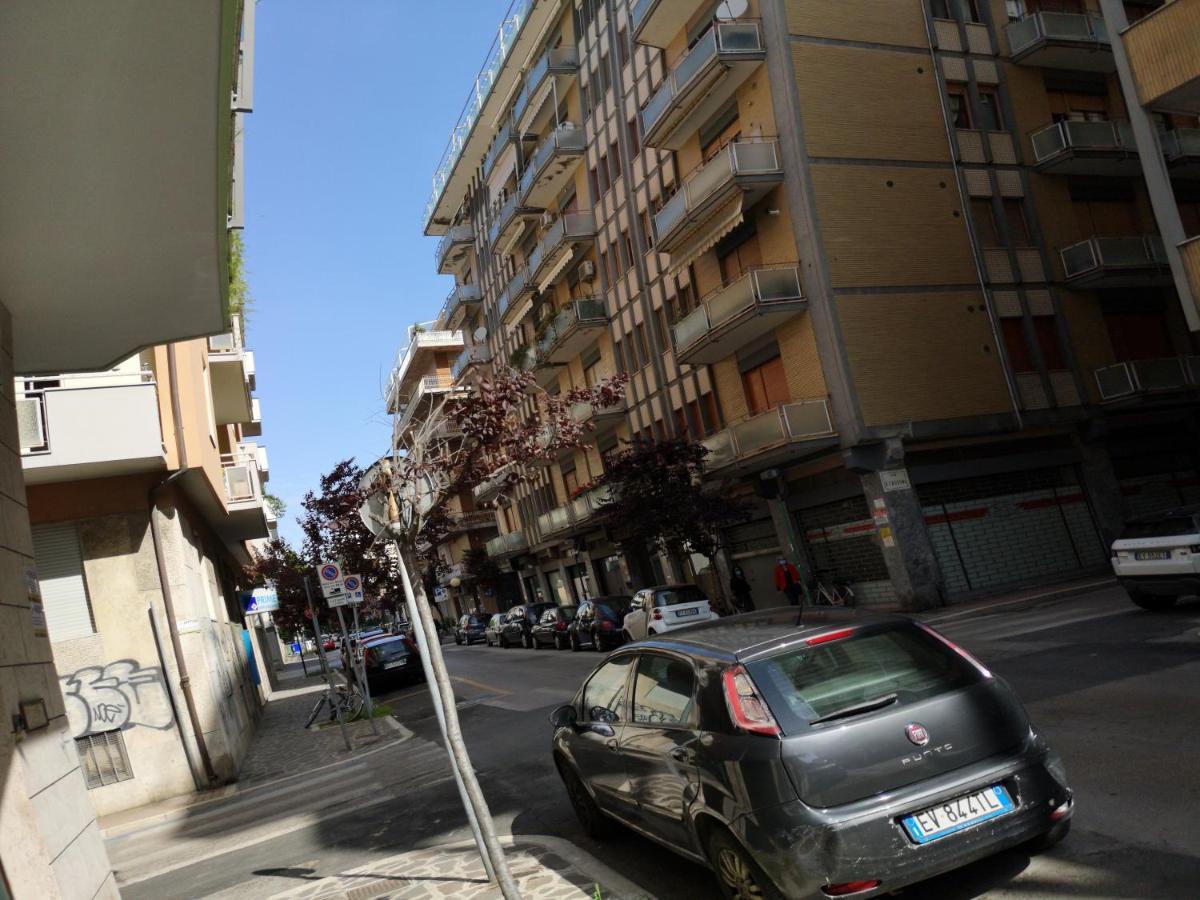 Luxury Bellevue Centro Città Pescara Exterior foto